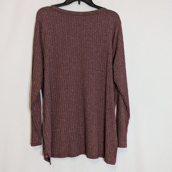 AVA & VIV Burgundy Long Sleeve Rib Knit V-Neck Stretch Pullover Top; Size 2X - Picture 2 of 4